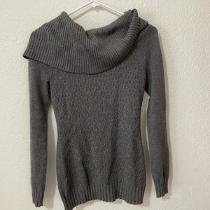 Gray Guess sweater